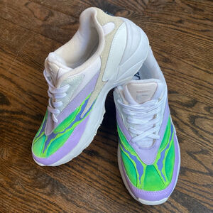 Women's Fila Sneakers Green White Size 7